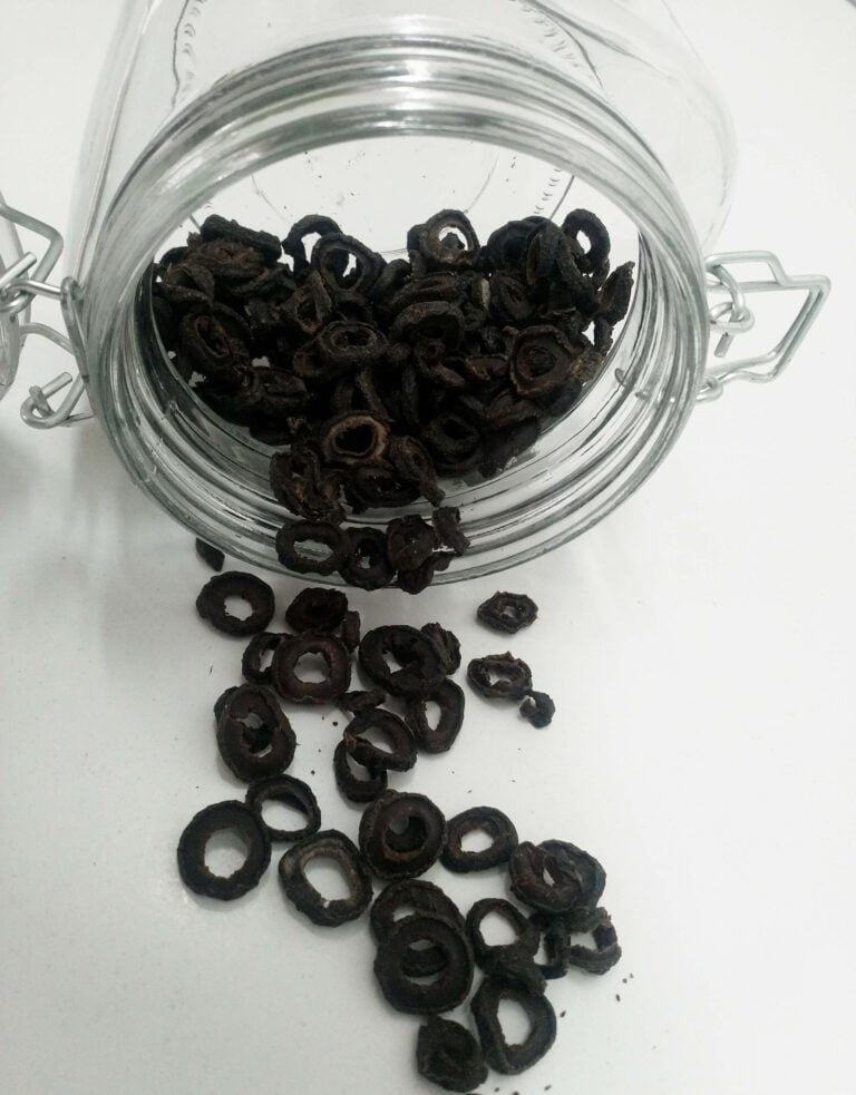 Greek Dried Olive Row
